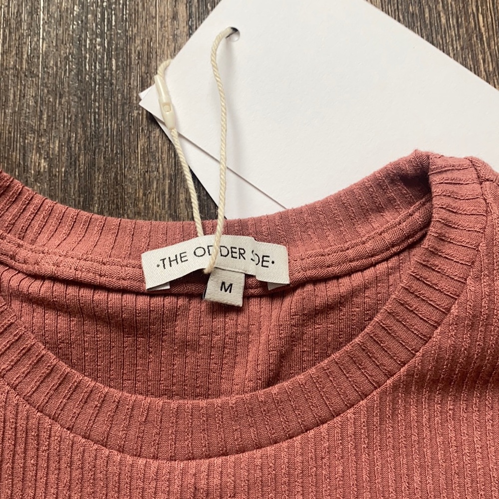 The Ray Long Sleeve in Dusty Rose - Picture 4 of 6